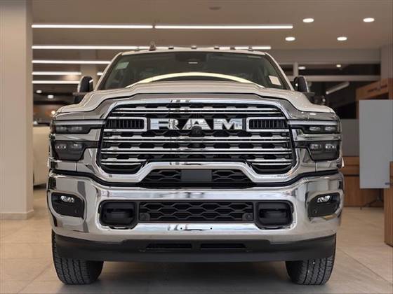 RAM 3500 6.7 I6 TURBO DIESEL LIMITED LONGHORN CD 4X4  AUTOMÁTICO